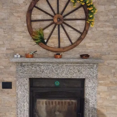 La Corte Nyaraló Vezzo